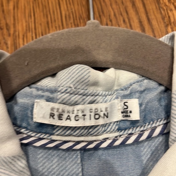 Kenneth Cole Reaction Women’s Blue Tank Top Size Small - Picture 2 of 4